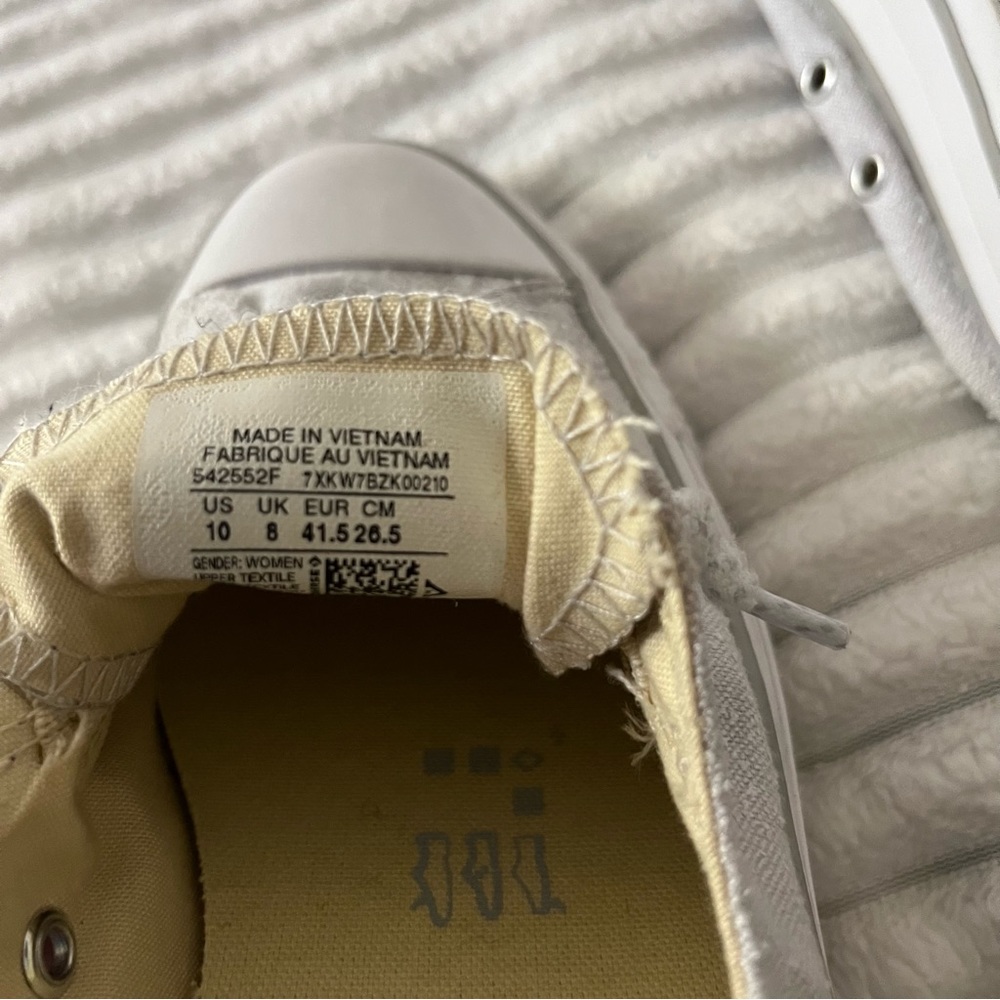Grey Converse - Picture 5 of 5